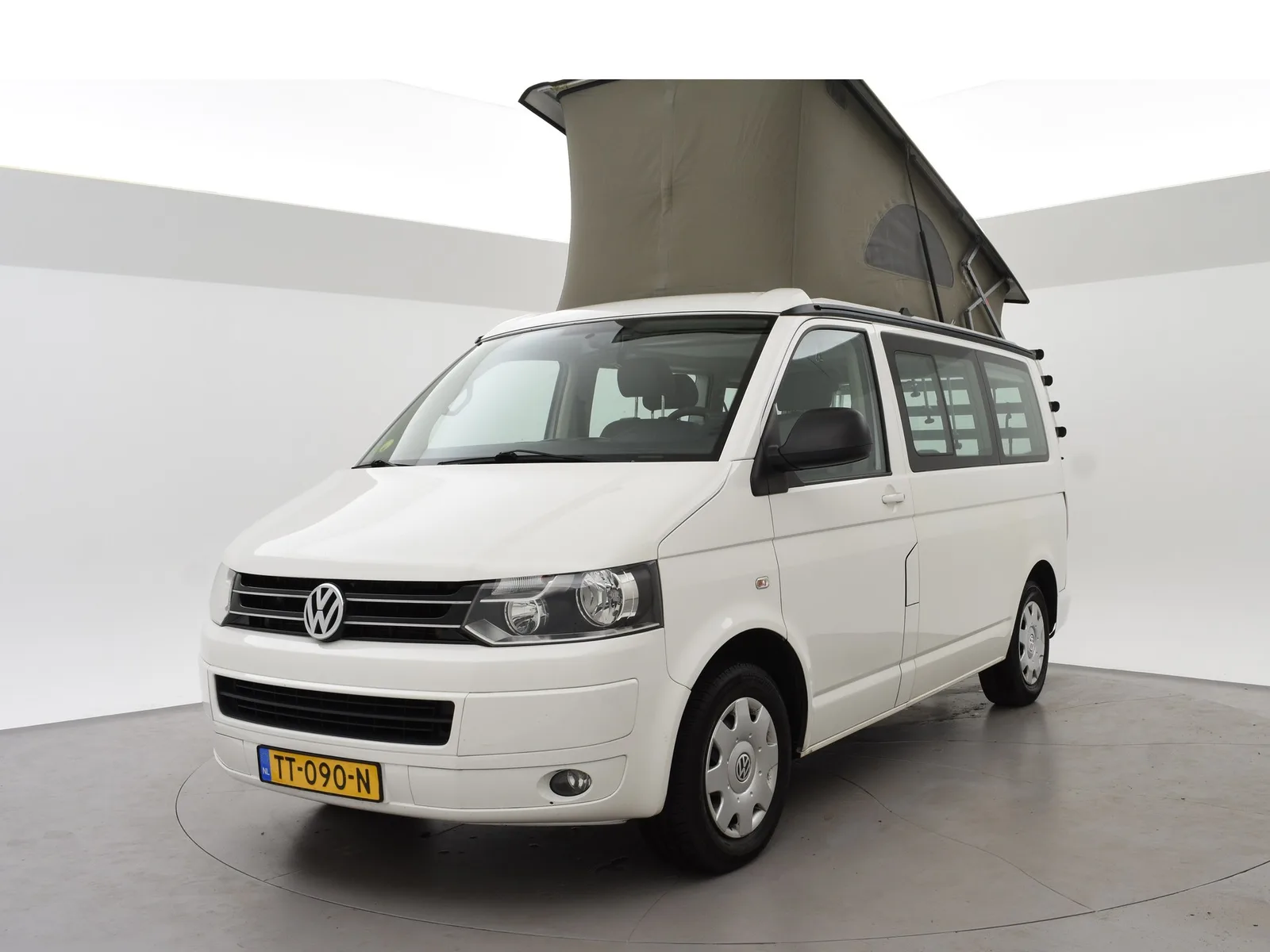 Volkswagen Transporter (2013) — foto 1