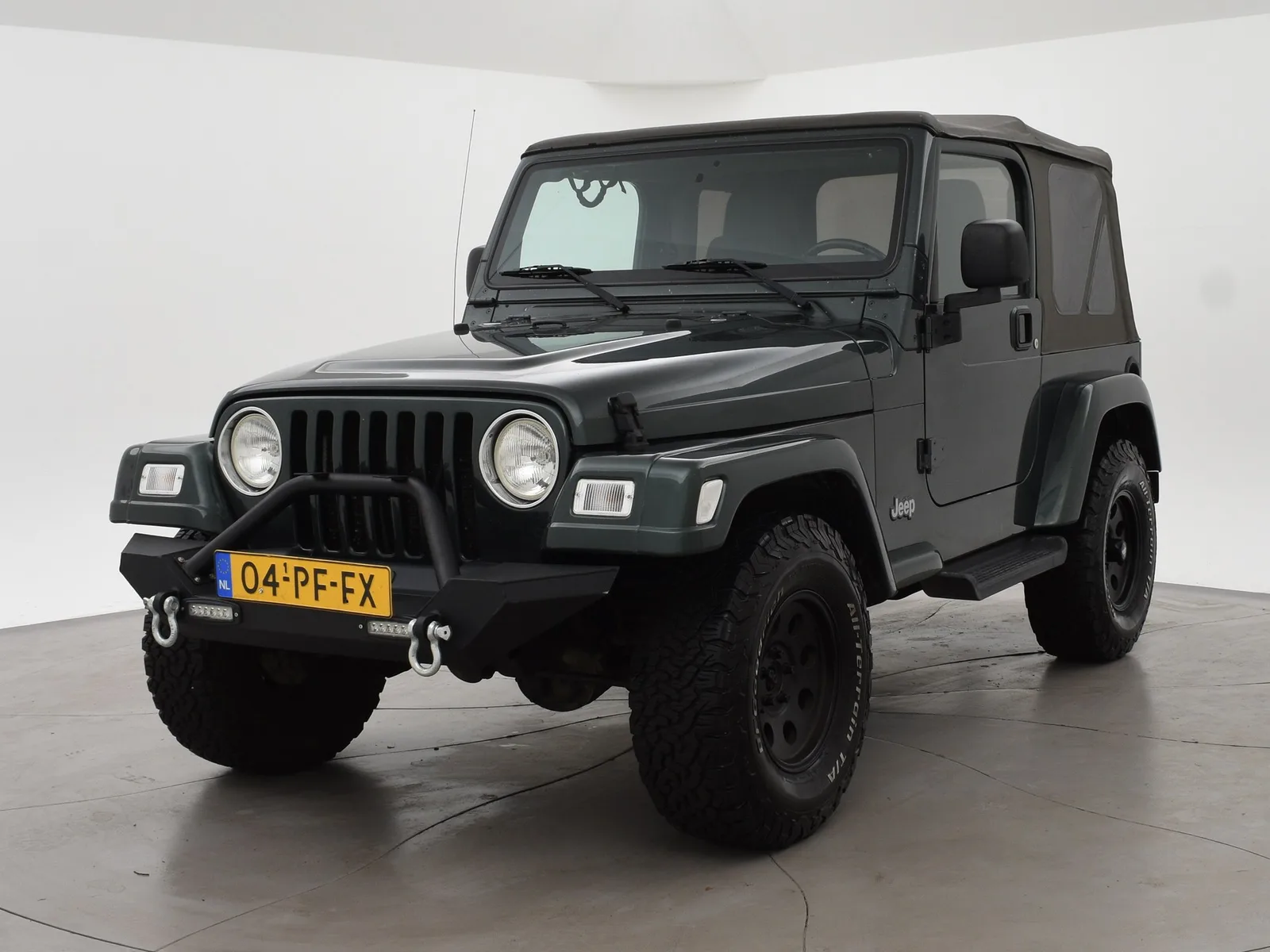 Jeep Wrangler (2004) — foto 1