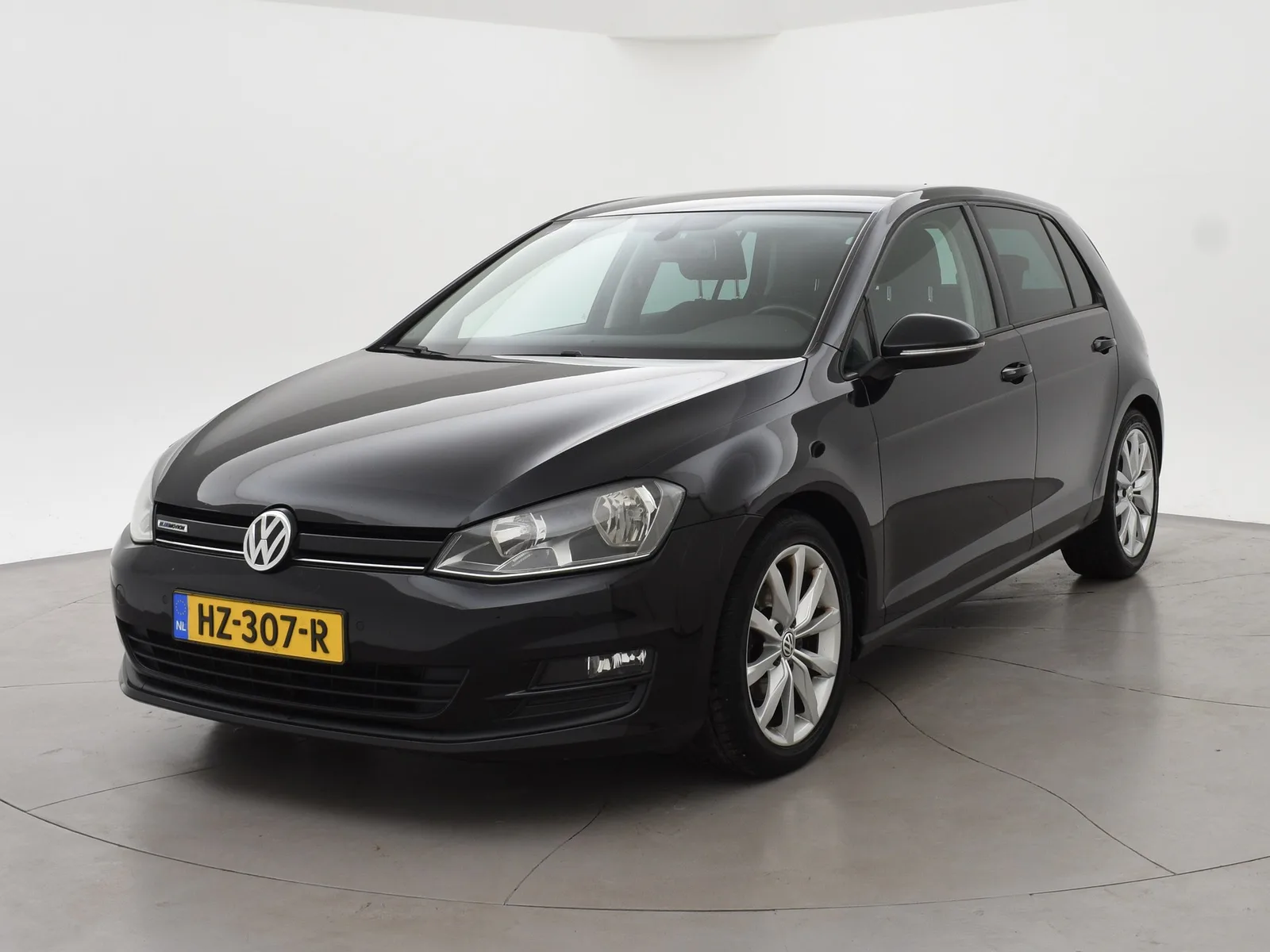 Volkswagen Golf (2016) — foto 1
