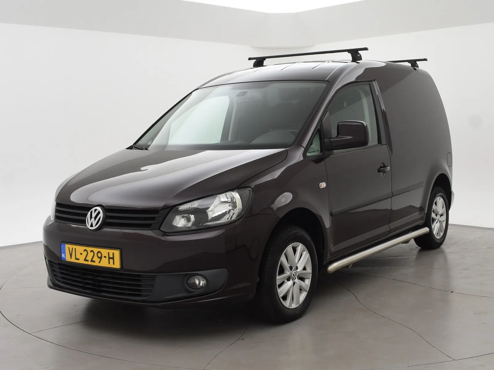 Volkswagen Caddy (2015) — foto 1