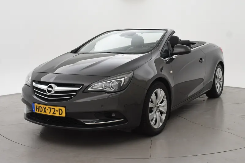 Opel Cascada (2015)