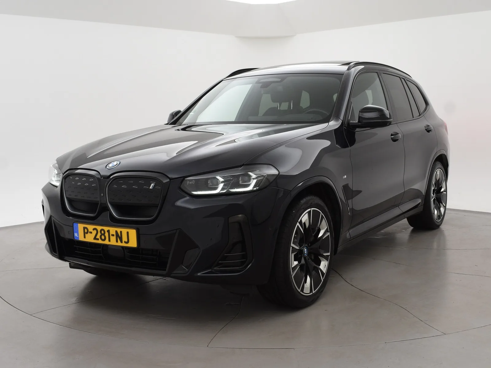 BMW iX3 (2022) — foto 1