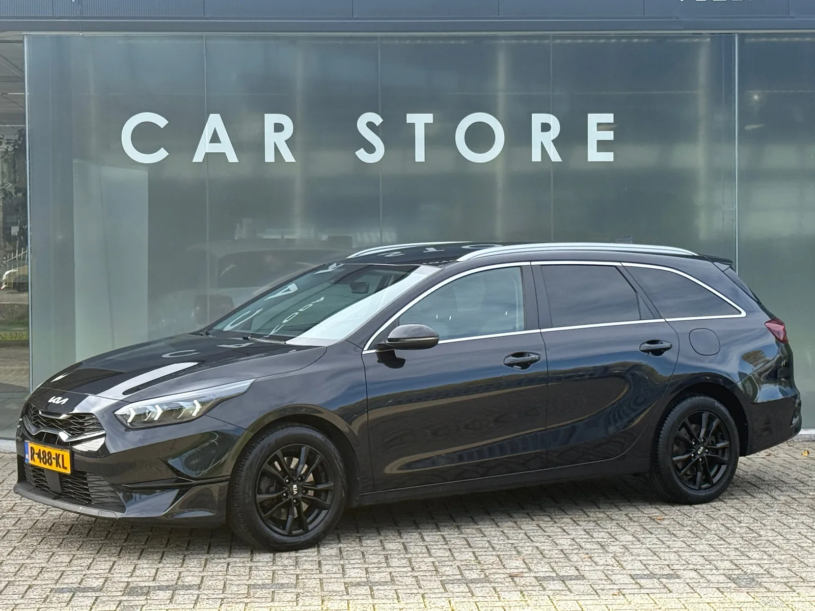 Kia Ceed (2022) — foto 1