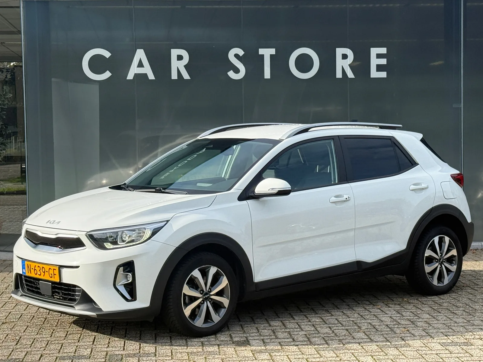 Kia Stonic (2021) — foto 1