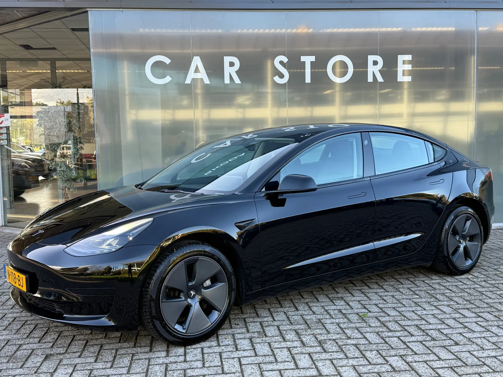 Tesla Model 3 (2021) — foto 1