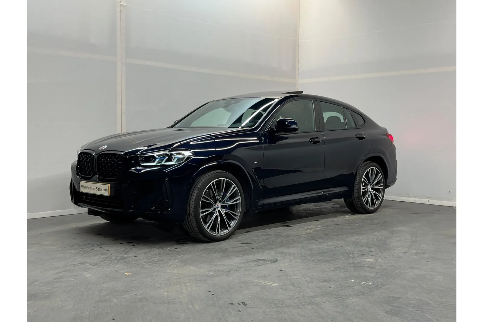 BMW X4 (2023) — foto 1