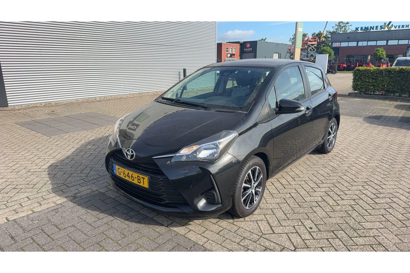 Toyota Yaris (2019) — foto 1