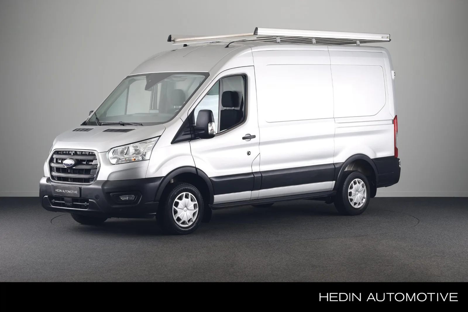 Ford Transit (2020) — foto 1