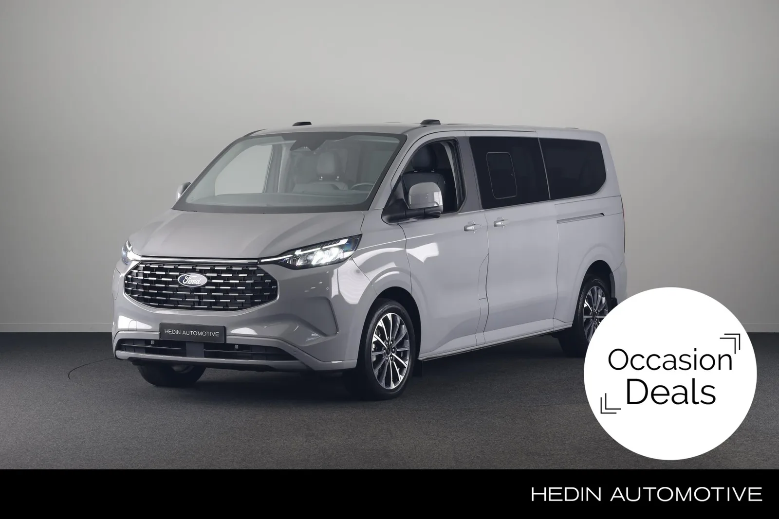Ford Tourneo Custom (2024) — foto 1