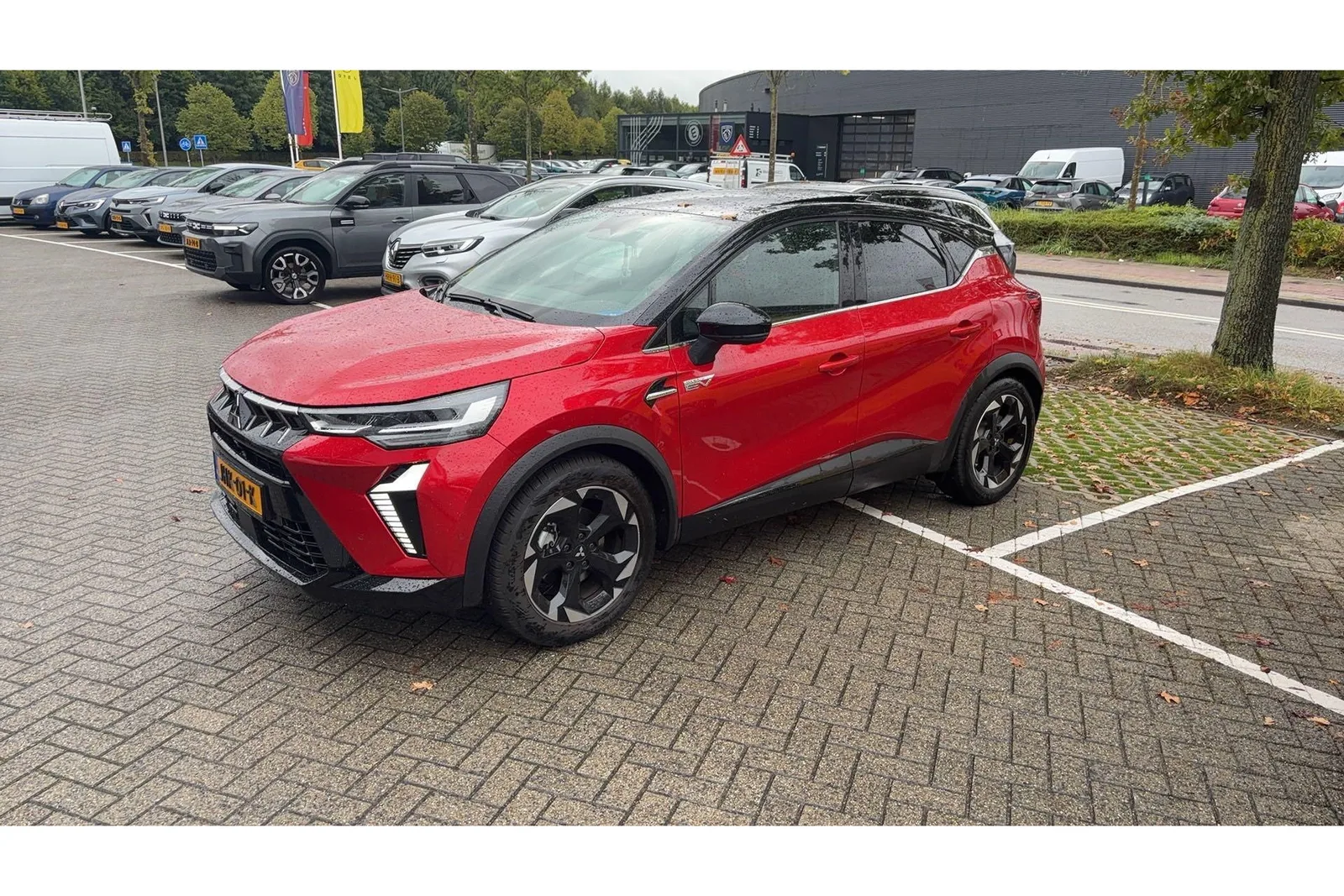 Mitsubishi ASX (2025) — foto 1