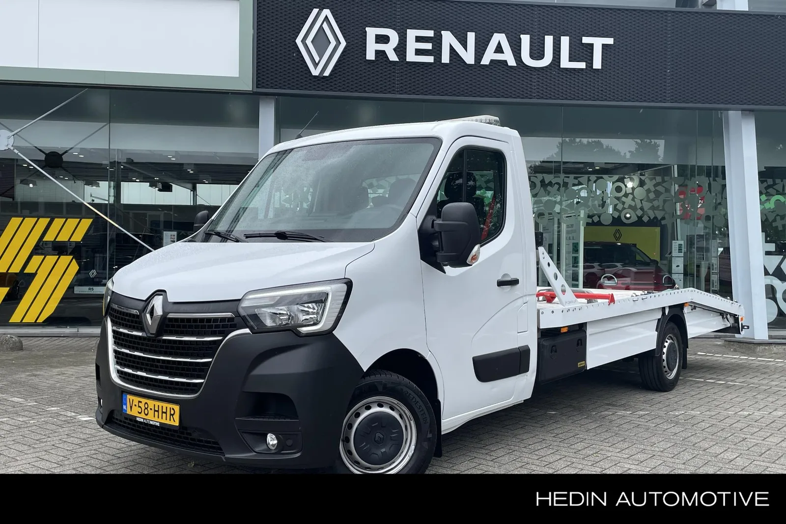 Renault Master (2024) — foto 1