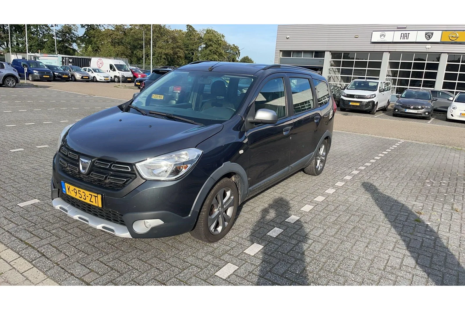 Dacia Lodgy (2015) — foto 1