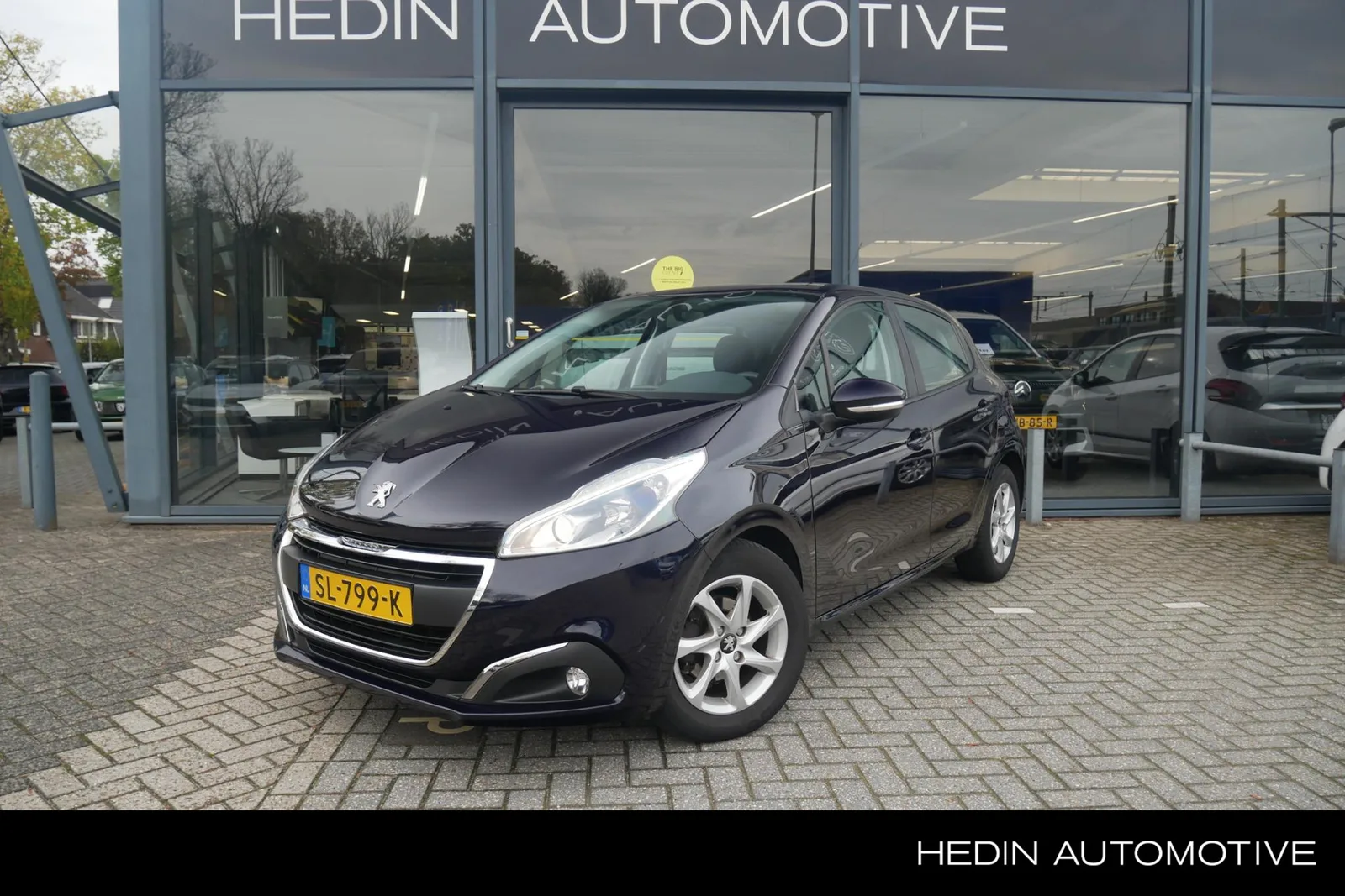Peugeot 208 (2018) — foto 1