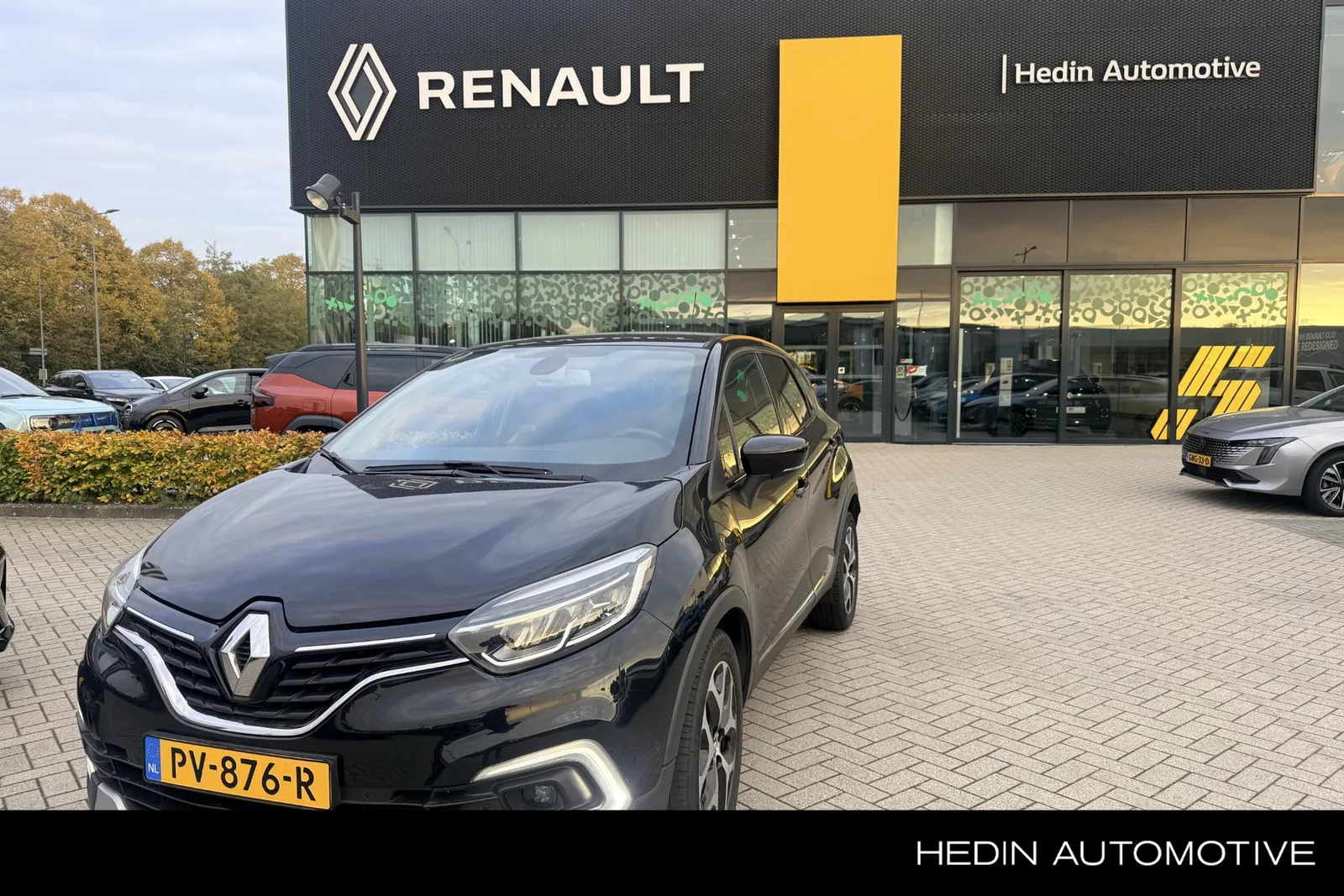 Renault Captur (2017) — foto 1