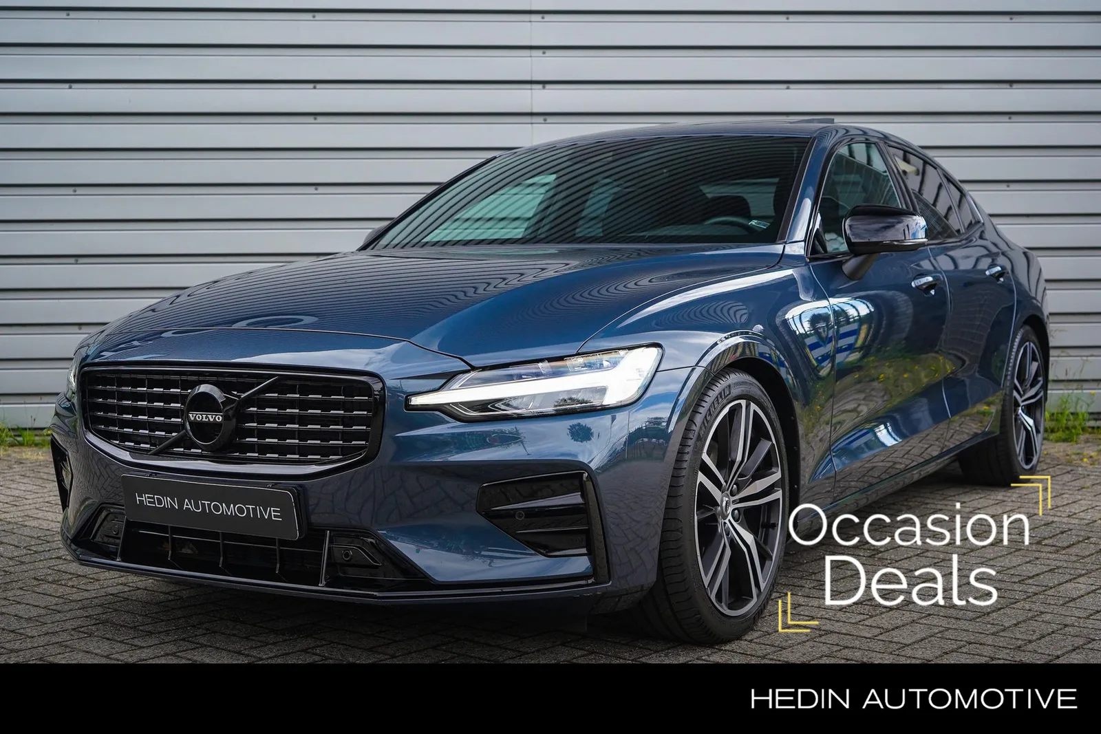 Volvo S60 (2022) — foto 1