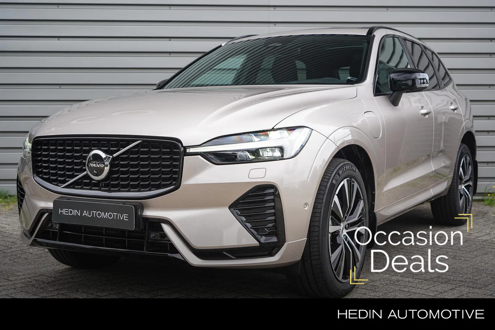 Volvo XC60 (2023) — foto 1