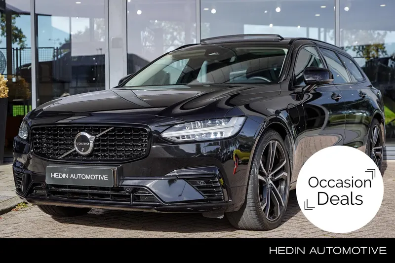 Volvo V90 (2025)