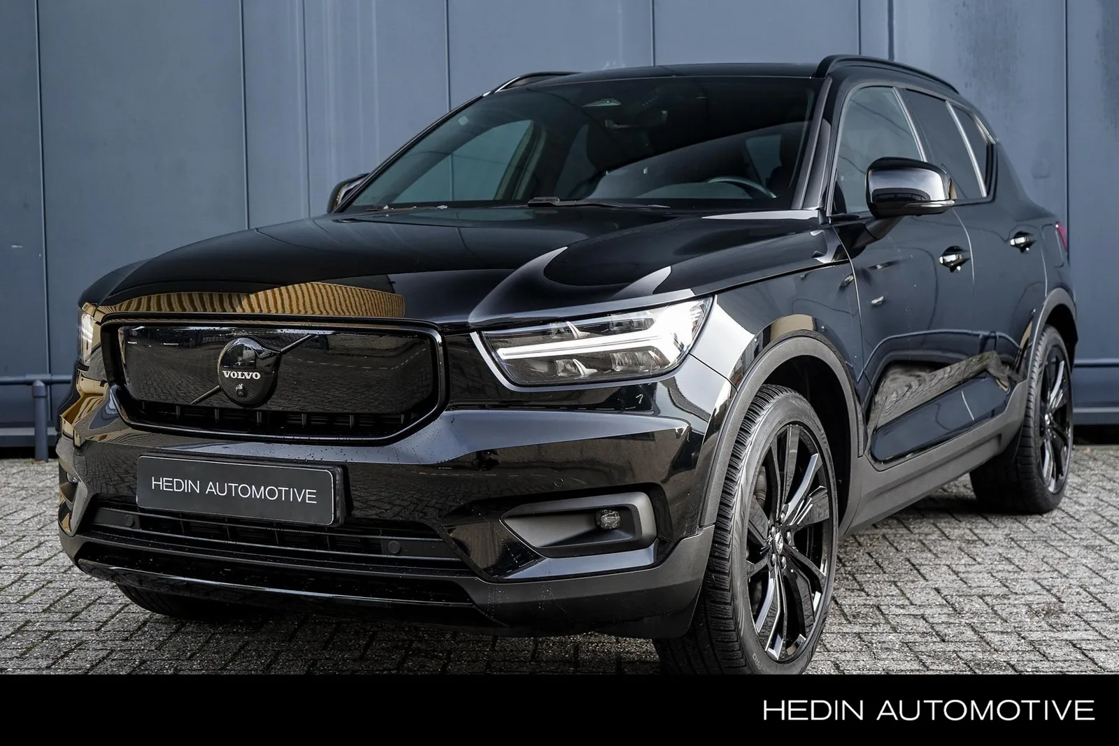 Volvo XC40 (2020) — foto 1