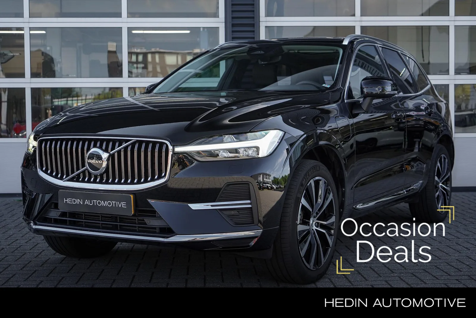 Volvo XC60 (2023) — foto 1