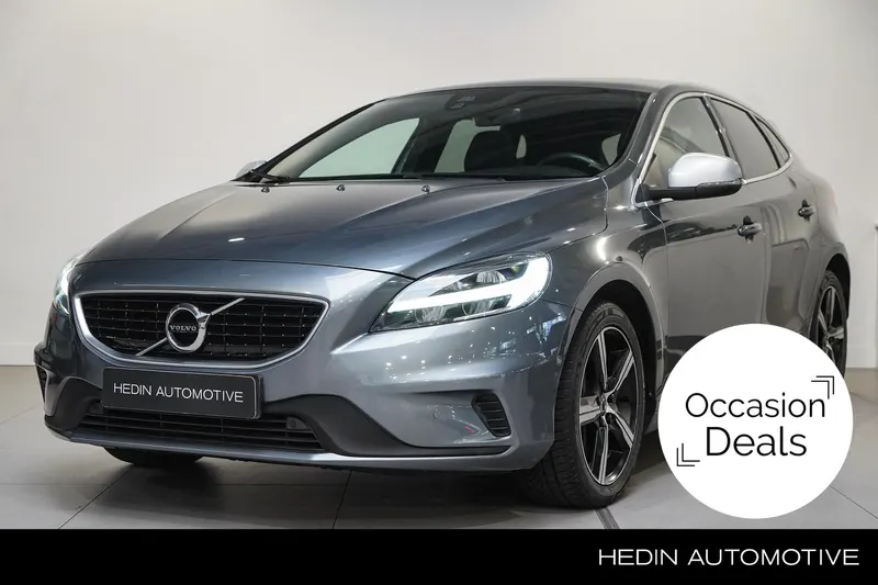 Volvo V40 (2020)