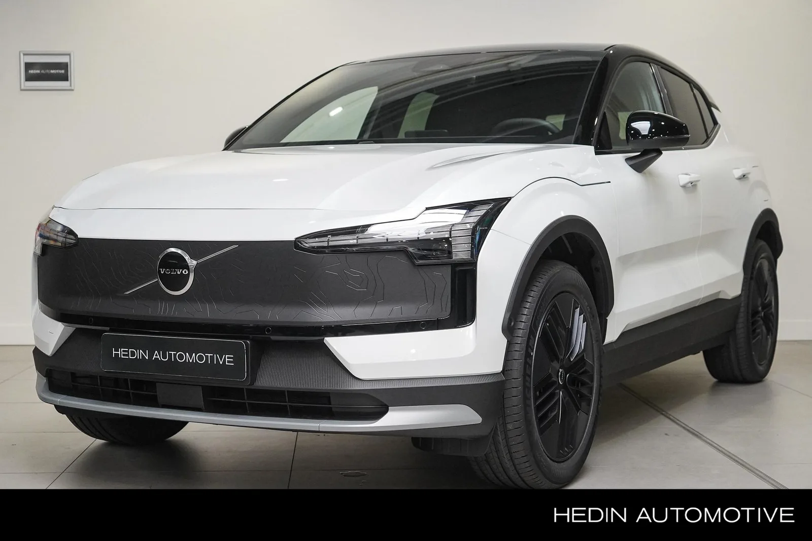 Volvo EX30 Cross Country (2026) — foto 1
