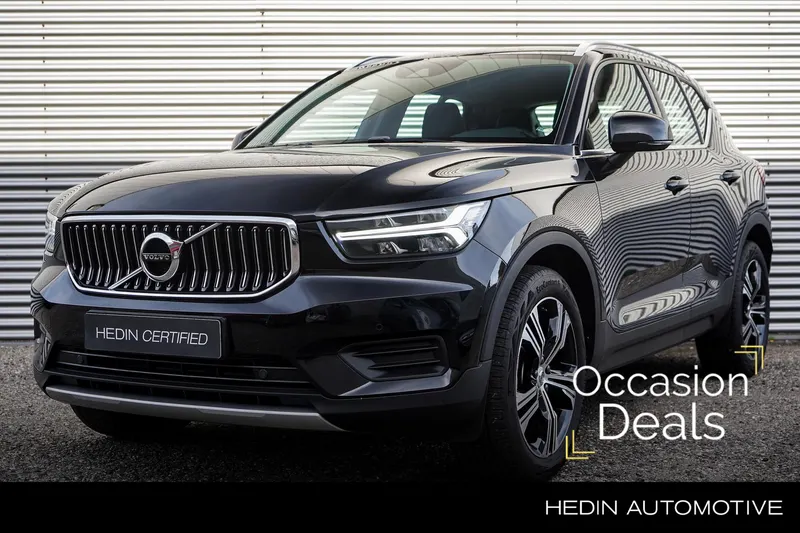 Volvo XC40 (2022)
