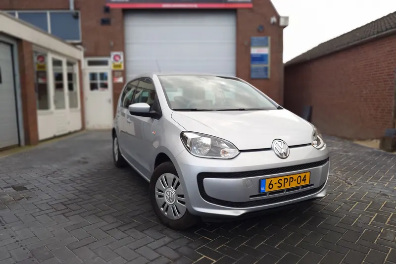 Volkswagen Up! (2013)