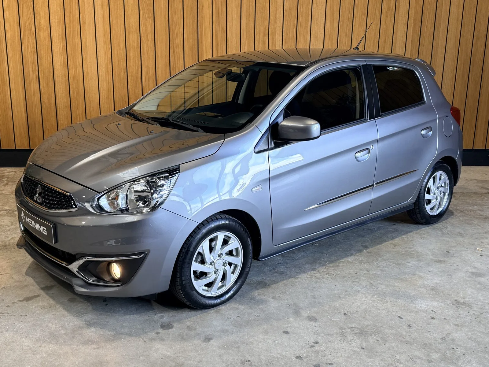 Mitsubishi Space Star (2018) — foto 1