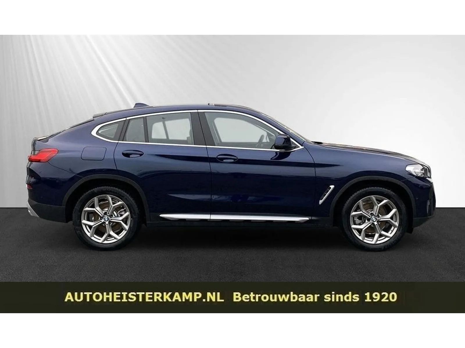BMW X4 (2024) — foto 1
