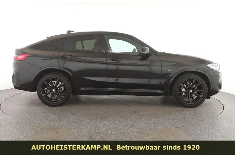 BMW X4 (2024)