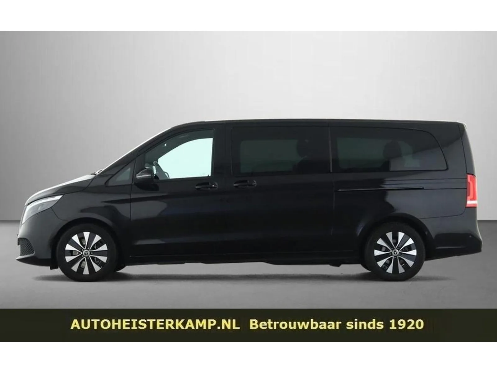 Mercedes-Benz V-Klasse (2023) — foto 1