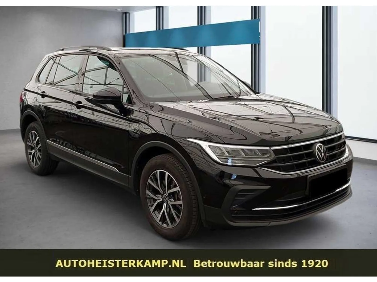 Volkswagen Tiguan (2023) — foto 1