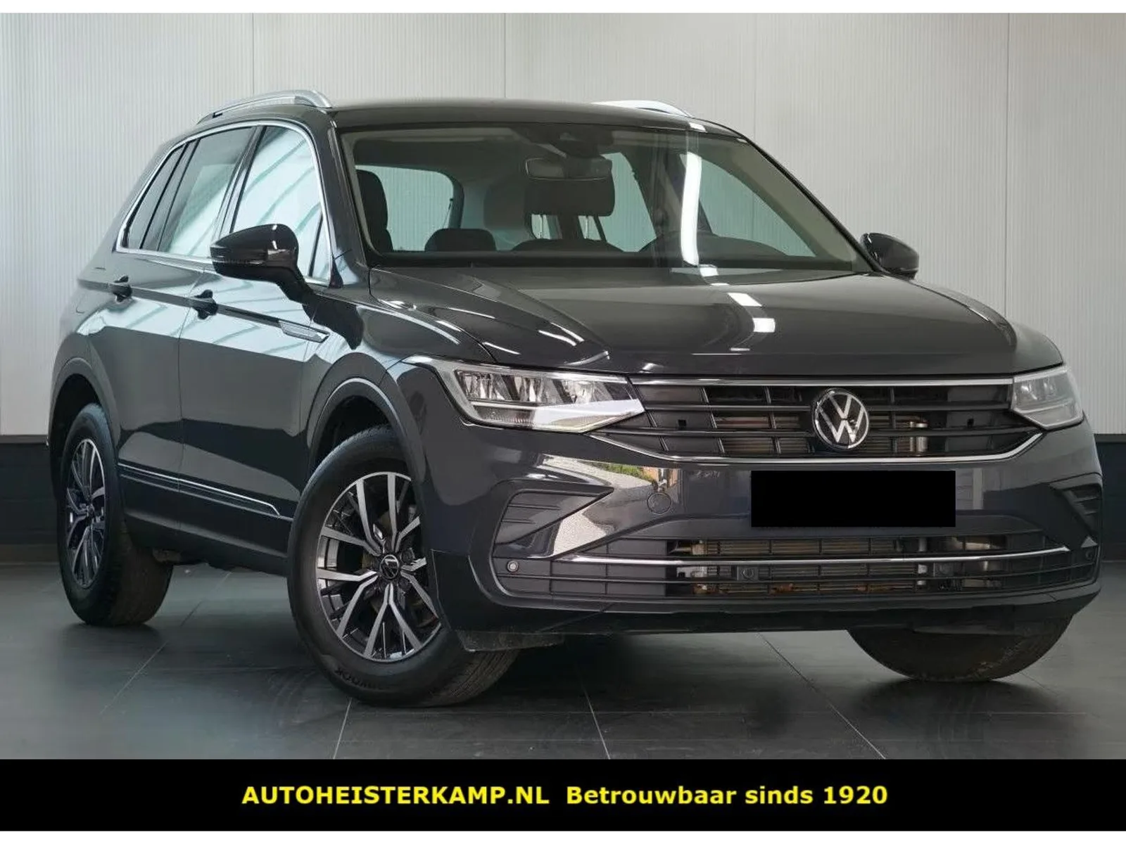 Volkswagen Tiguan (2023) — foto 1