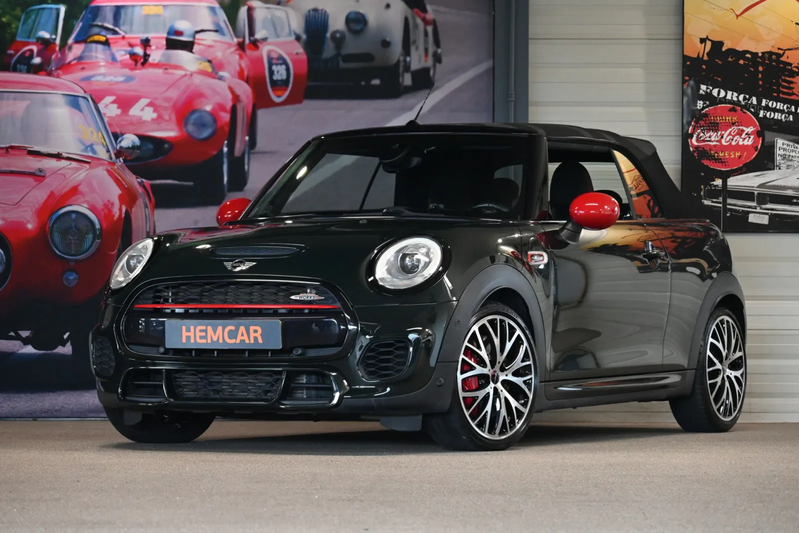 MINI Cabrio (2017) — foto 1