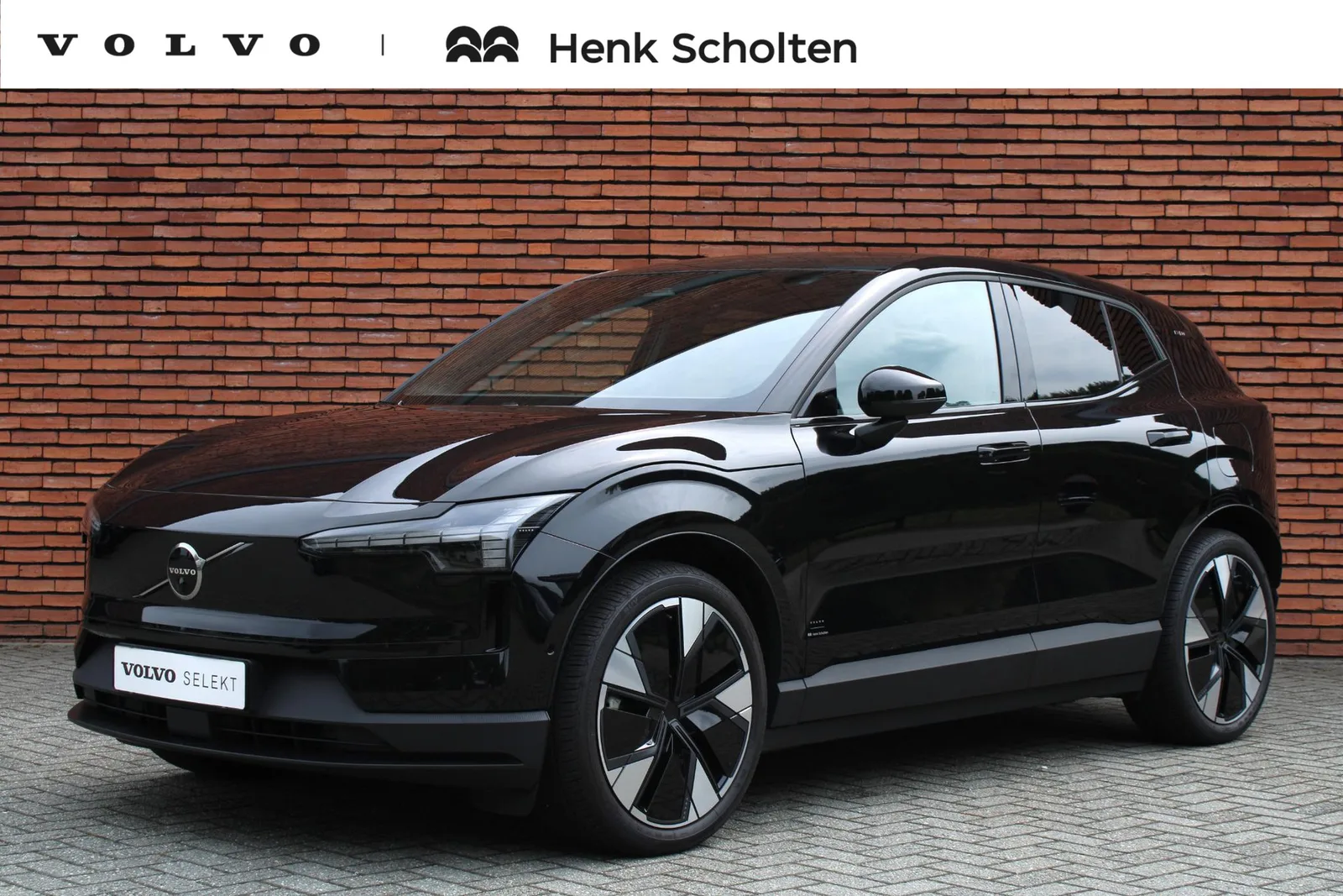 Volvo EX30 (2024) — foto 1