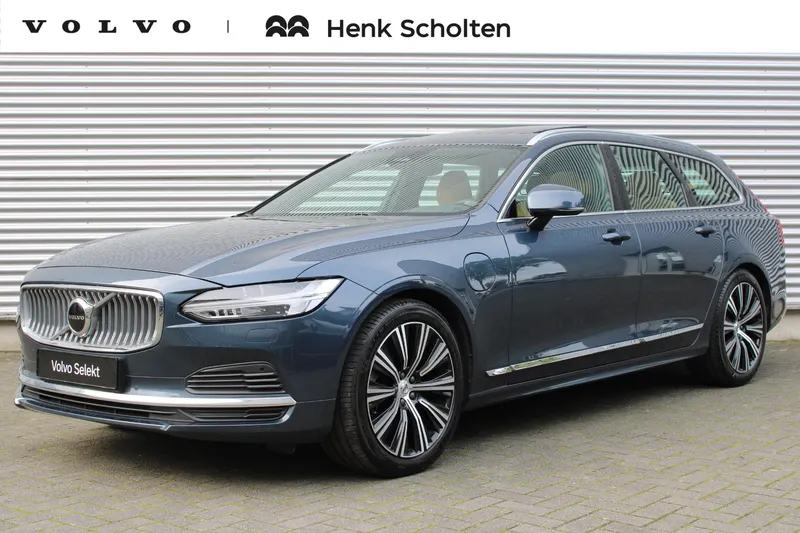 Volvo V90 (2022)