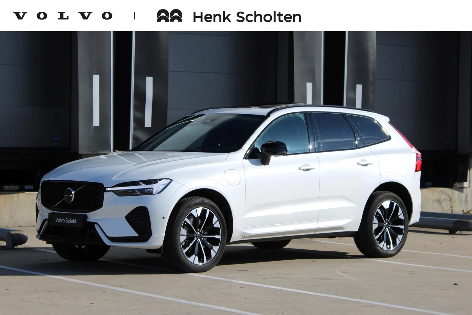 Volvo XC60 (2026) — foto 1