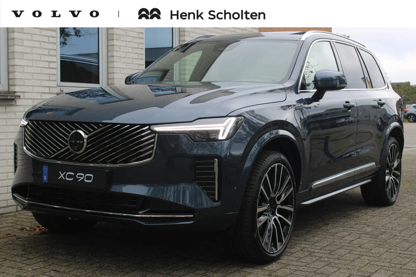 Volvo XC90 (2026) — foto 1