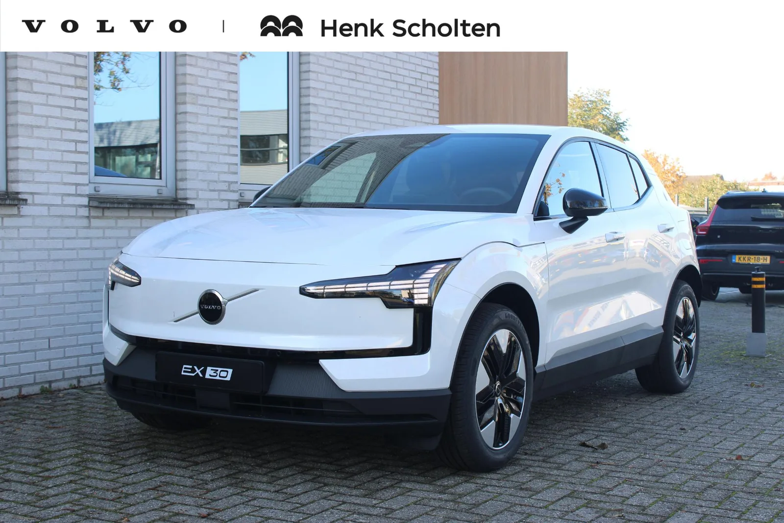 Volvo EX30 (2026) — foto 1