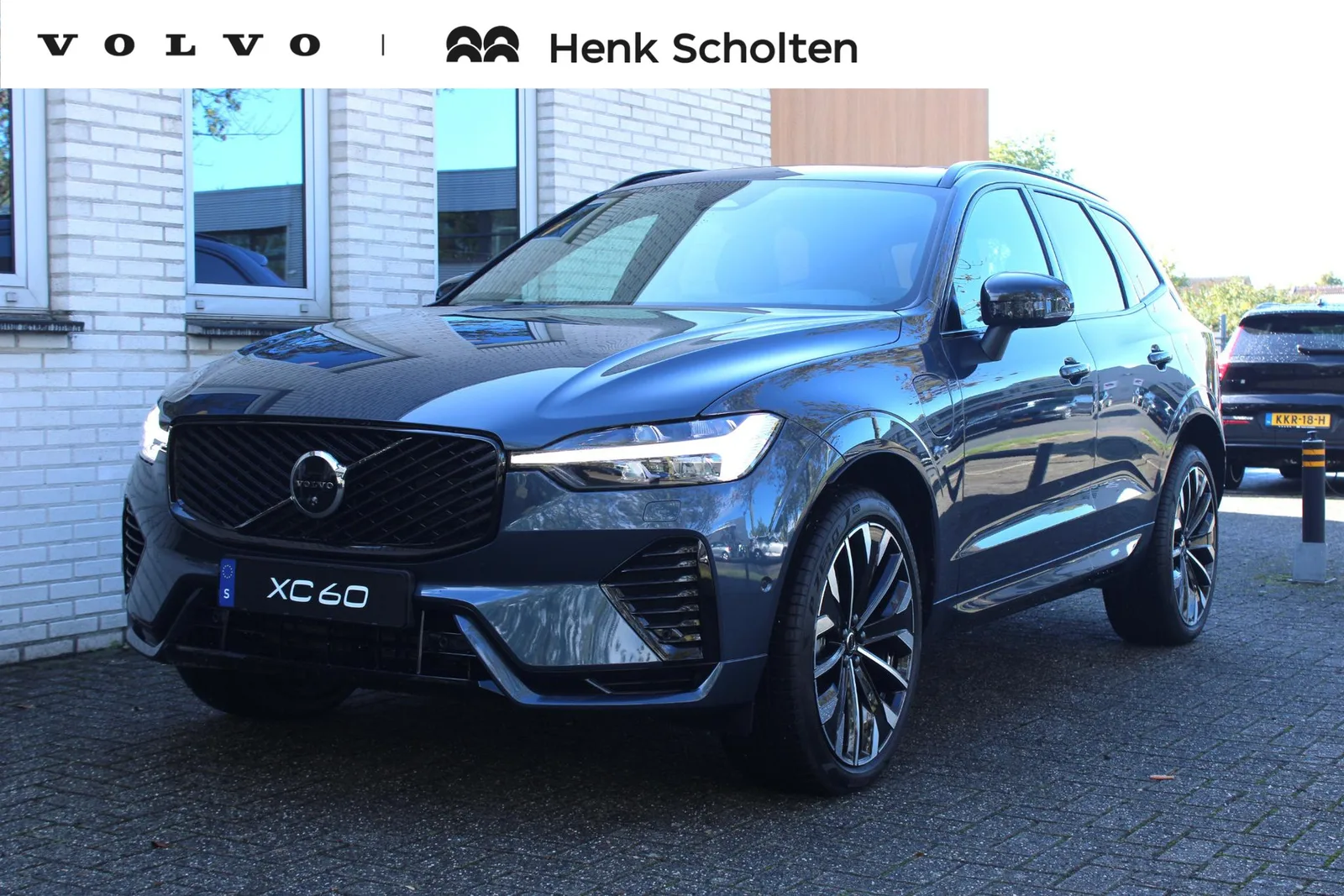 Volvo XC60 (2026) — foto 1