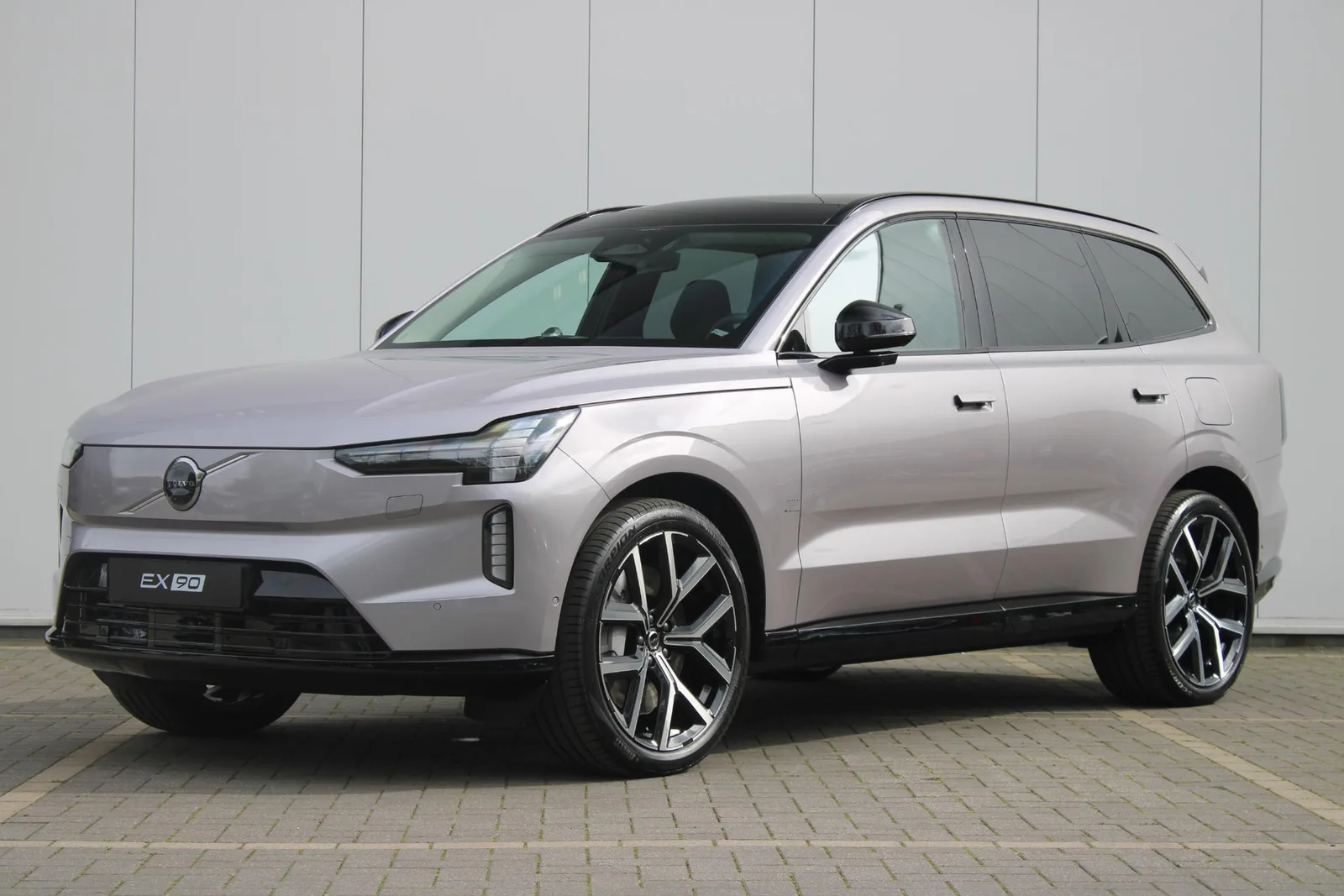 Volvo EX90 (2026) — foto 1