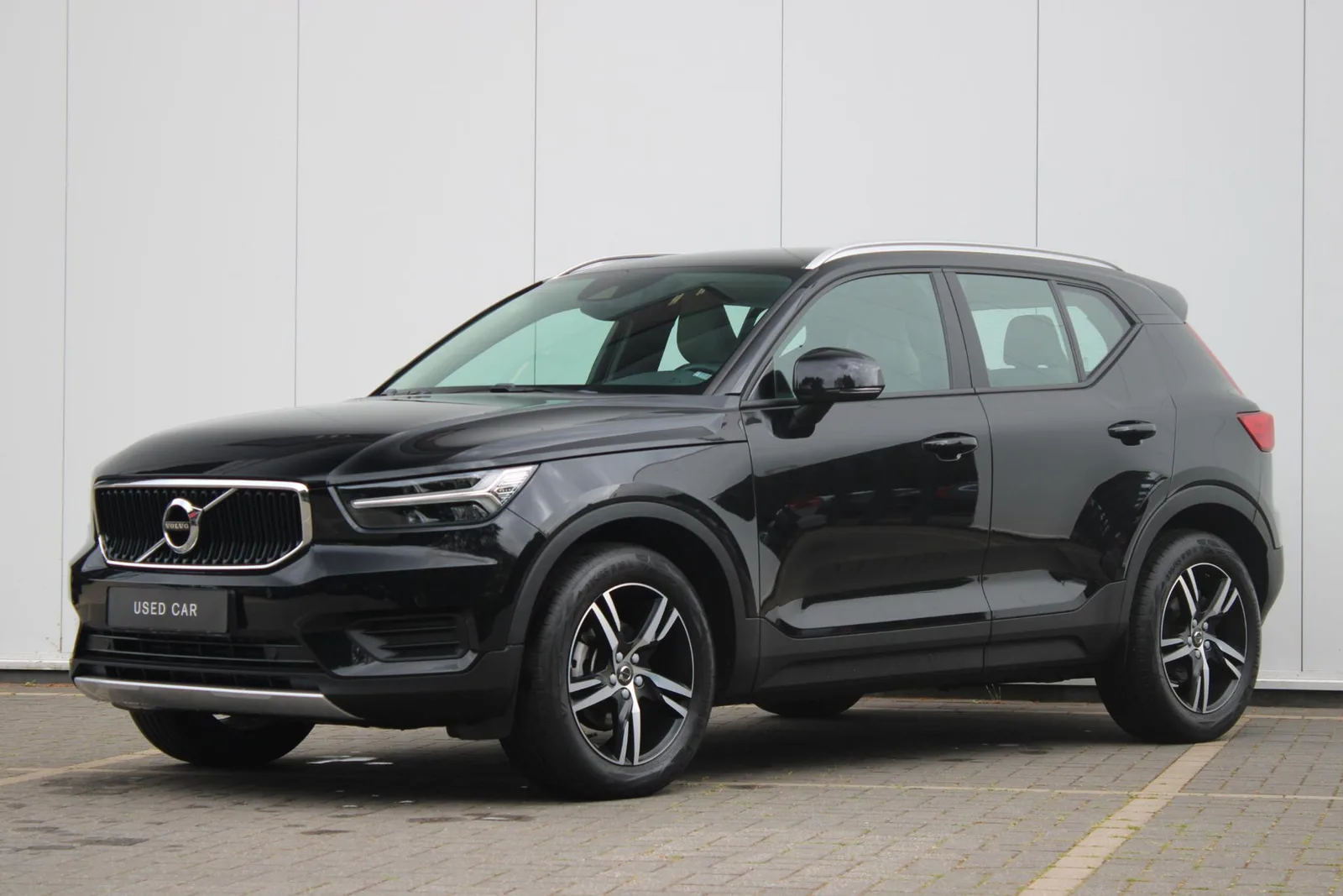 Volvo XC40 (2019) — foto 1
