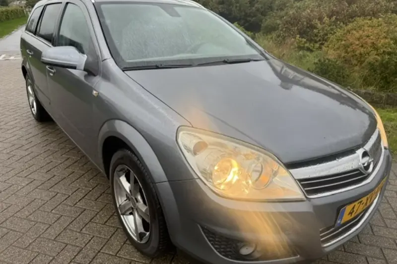 Opel Astra (2007)