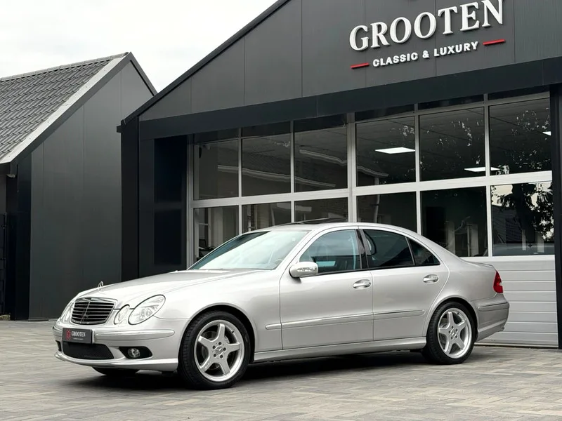 Mercedes-Benz E-Klasse (2005) — foto 1