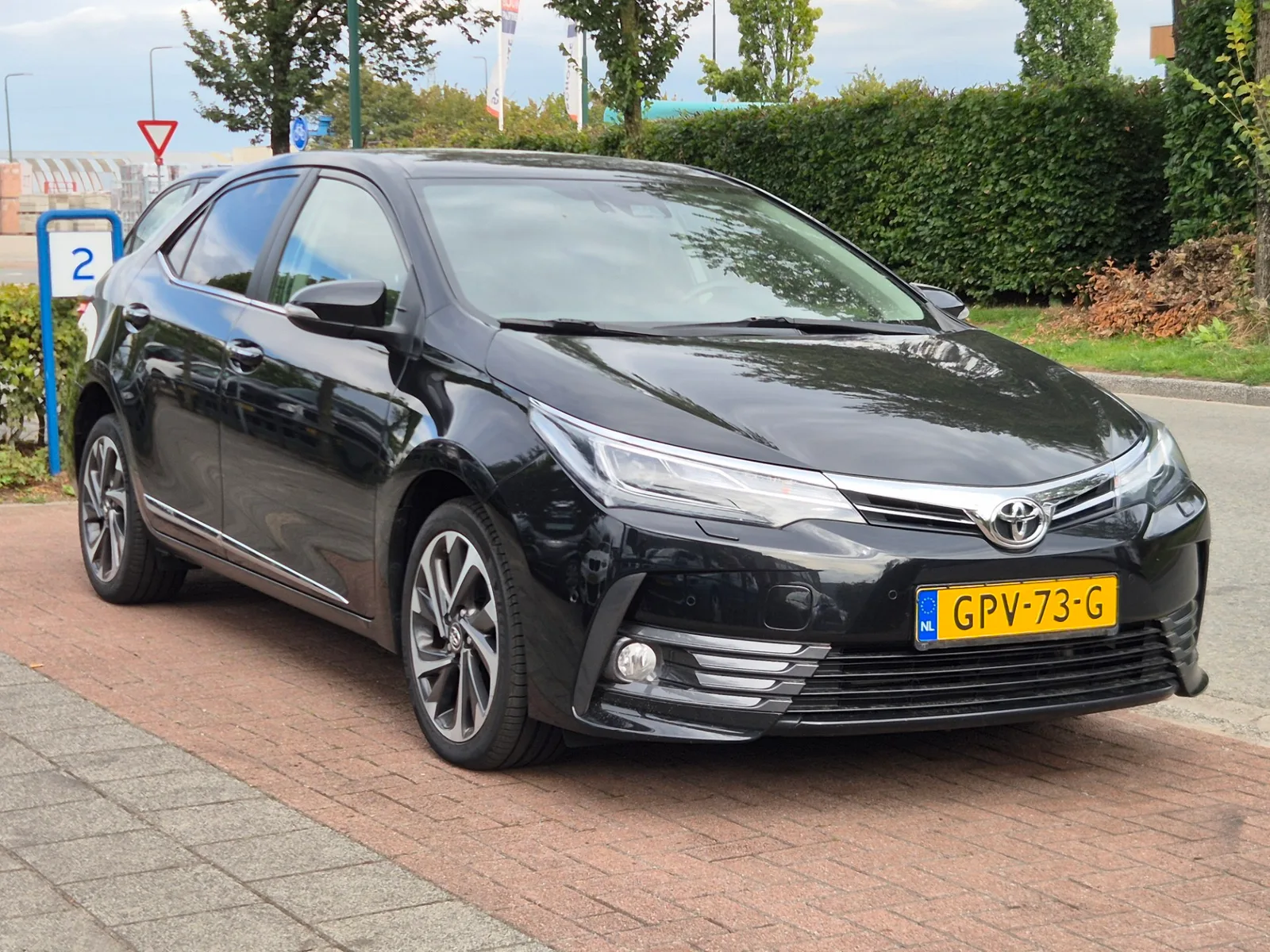 Toyota Corolla (2018) — foto 1