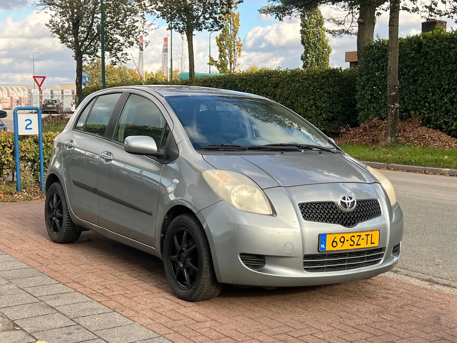 Toyota Yaris (2006) — foto 1