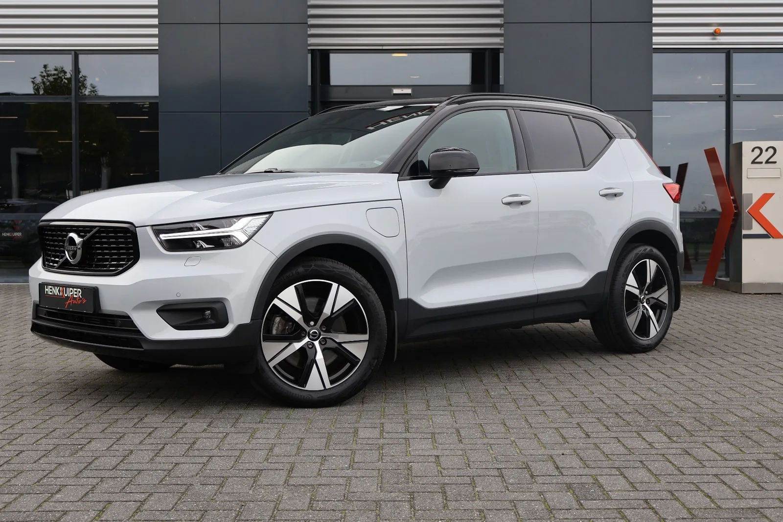 Volvo XC40 (2022) — foto 1