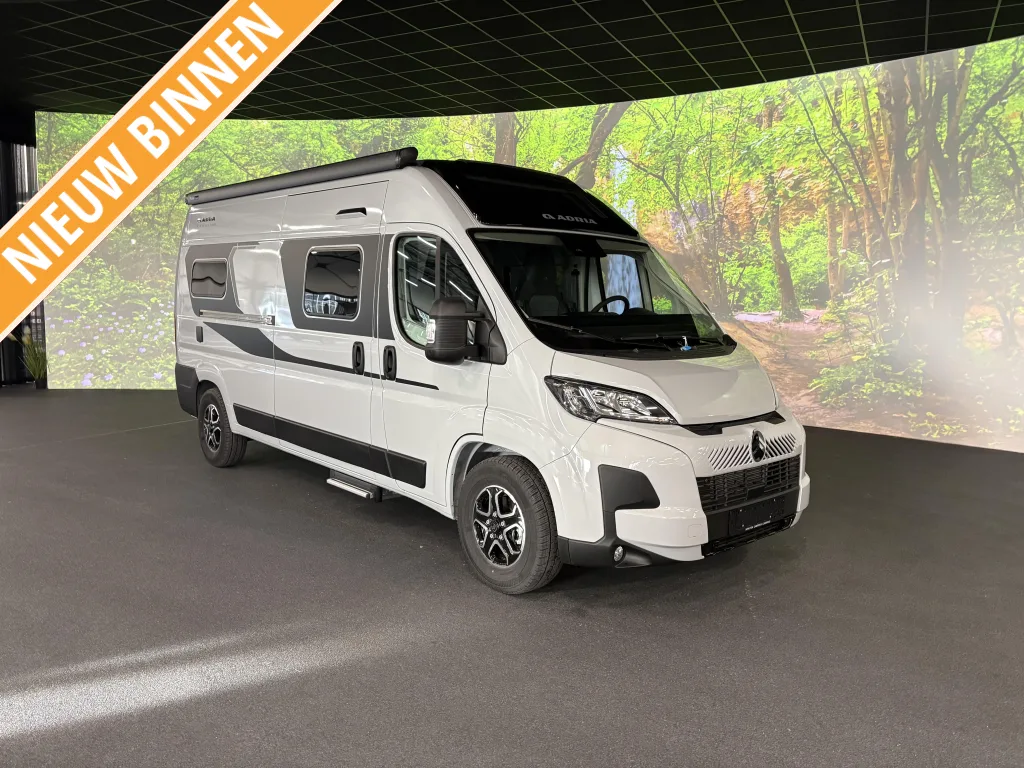 Adria Twin (2027) — foto 1