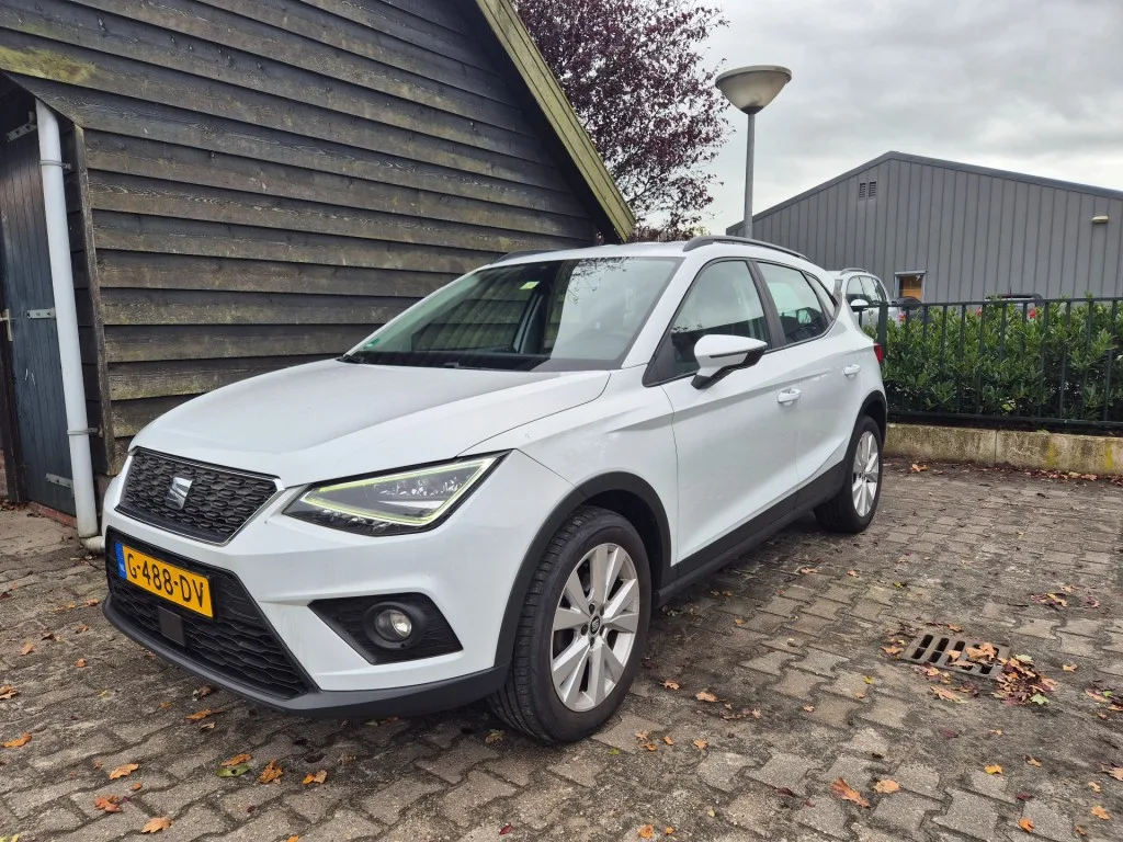 SEAT Arona (2019) — foto 1