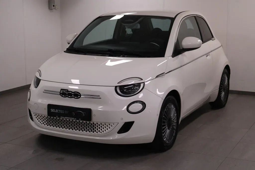 Fiat 500 (2023) — foto 1